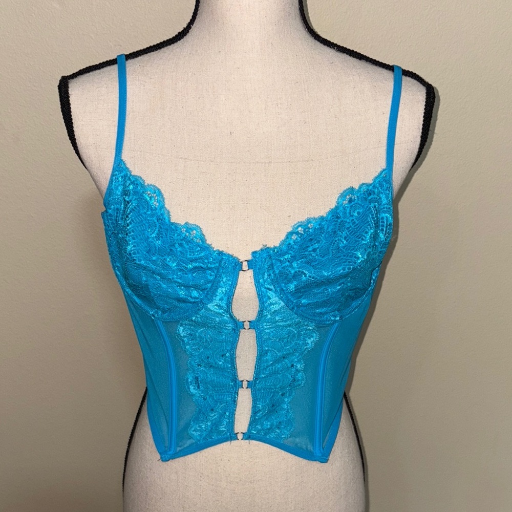 Elegant Blue Lace Bustier